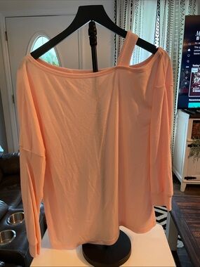 JS Jinkesi Women's Peach Off-Shoulder Long Sleeve Top - Casual Lightweight